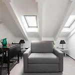1 Bedroom & 1 Living Room Apt - Duomo 7