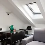 1 Bedroom & 1 Living Room Apt - Duomo 7