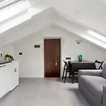 1 Bedroom & 1 Living Room Apt - Duomo 7